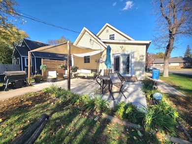 206 8th St W, Canby, MN 56220 - photo 3