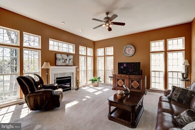 7015 Stone Inlet Dr, Fort Belvoir, VA 22060 - photo 3