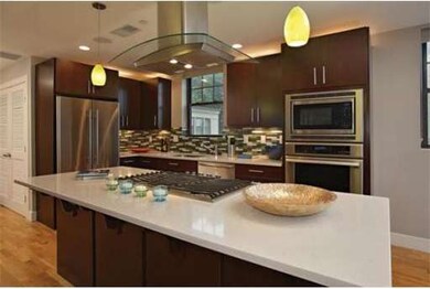 150 Saint Paul St unit 405, Brookline, MA 02446 - photo 3