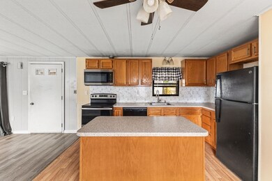 259 Lothrop St, Taunton, MA 02780 - photo 5