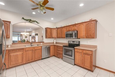 9533 Scottsdale Dr, Broadview Heights, OH 44147 - photo 4