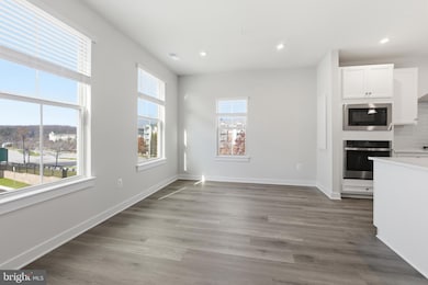 2556B Verona Place, Ellicott City, MD 21042 - photo 4