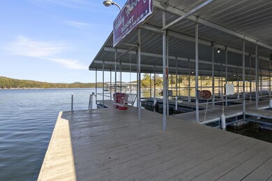 10 Holiday Hideaway Ct unit 3,4, Reeds Spring, MO 65737 - photo 6