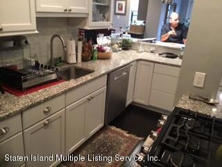 1000 CLOVE KITCHEN 2