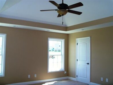 413 Donovan Cir, Harrodsburg, KY 40330 - photo 7