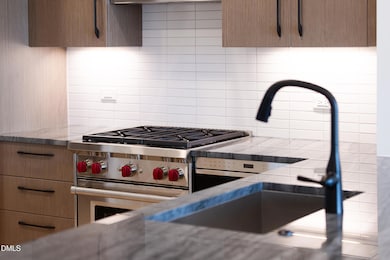 115 Morris St unit 2002, Durham, NC 27701 - photo 7