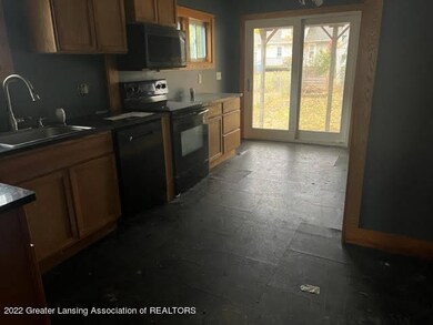 1834 Delevan Ave, Lansing, MI 48910 - photo 6