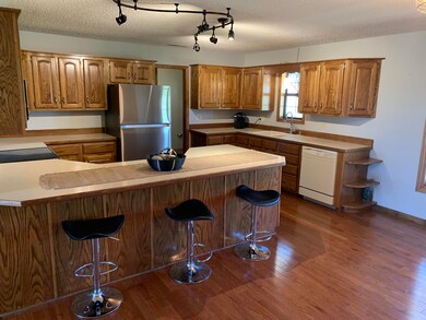 13295 Jay Dr, Neosho, MO 64850 - photo 7