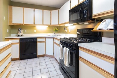 104 Johnson Rd unit 1106, Chicopee, MA 01022 - photo 5