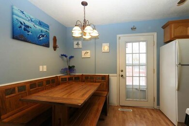 7102 SW 14th St, Des Moines, IA 50315 - photo 4