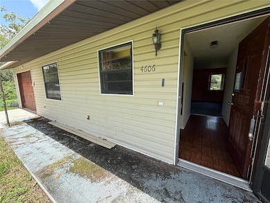 4606 Cantor Dr, Wesley Chapel, FL 33543 - photo 4