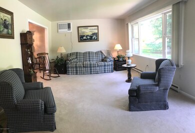 6420 White Birch St, East Stroudsburg, PA 18301 - photo 2