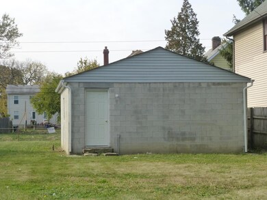 2-Car Garage