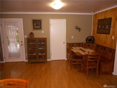 104 SE 1st St, Chehalis, WA 98532 - photo 3