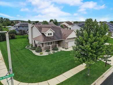 5161 Fox Sedge Ln, Fitchburg, WI 53711 - photo 4