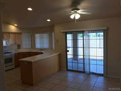 Casual Dining  Kitchen