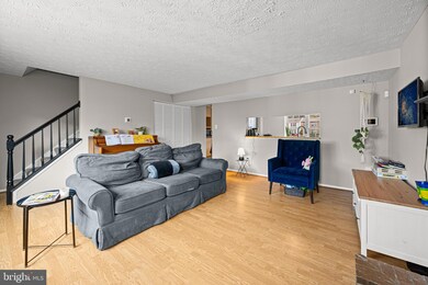 8228 Styers Ct, Laurel, MD 20723 - photo 3