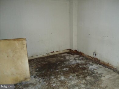 306 W 5th St, Lansdale, PA 19446 - photo 4