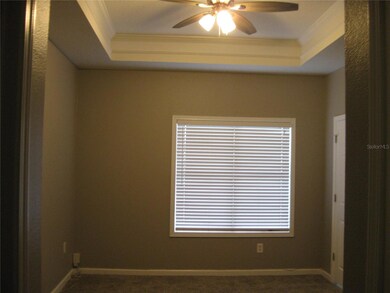 MASTER BEDROOM.