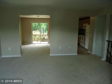 1876 Murdock Ct, Frederick, MD 21702 - photo 3