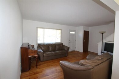 3140 Wolverine Dr, Ann Arbor, MI 48108 - photo 2