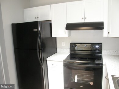 22402 Greenview Ct, Great Mills, MD 20634 - photo 7