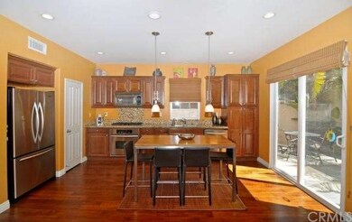 Upgraded maple cabinets and stainless appliances a