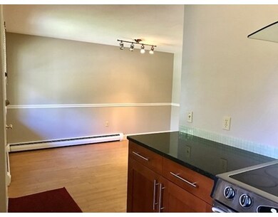 54 Macintosh Ln unit 54, Leominster, MA 01453 - photo 5