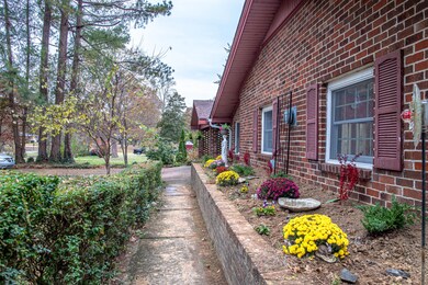 288 Rogers Dr, Manchester, TN 37355 - photo 3