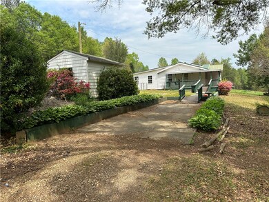 336 Capps Rd, Walhalla, SC 29691 - photo 6