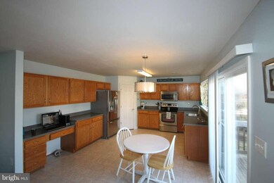 636 Kings Grant Rd, Culpeper, VA 22701 - photo 3