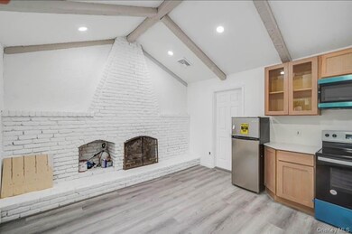 3 William St unit 3A, Coram, NY 11727 - photo 3