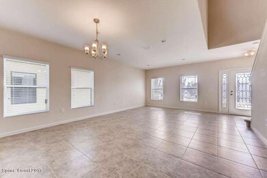 Summit D-small-002-3-Living Room-666x445