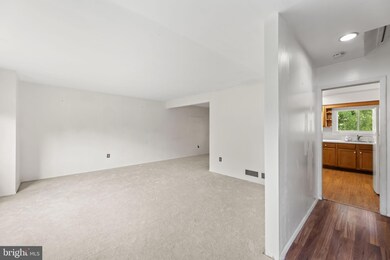 1350 Lower Ferry Rd, Ewing, NJ 08618 - photo 5