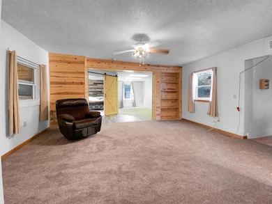 W11160 Apache Rd, Plainfield, WI 54966 - photo 7