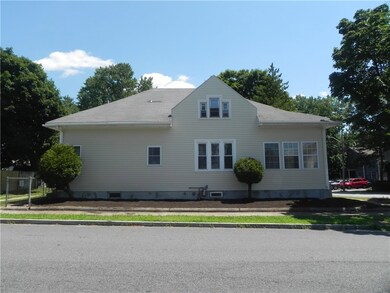 83 Indiana Ave, Providence, RI 02905 - photo 3