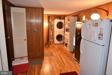 477 Deer Lick Ln, Warfordsburg, PA 17267 - photo 3