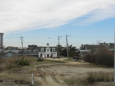 86 Ocean Ave, Monmouth Beach, NJ 07750 - photo 5