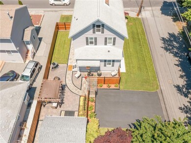 125 Dexter St, Cumberland, RI 02864 - photo 2