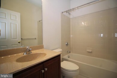 25073 Riding Center Dr, Chantilly, VA 20152 - photo 6