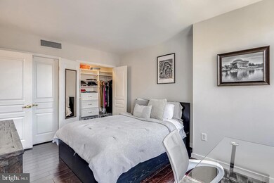 The Lafayette at Penn Quarter unit 934, Washington, DC 20004 - photo 6