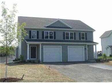 28 Berm Dr unit 81, Cumberland, RI 02864 - photo 3