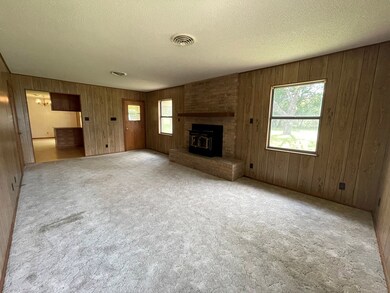 271 Linda Dr, Fredericksburg, TX 78624 - photo 7