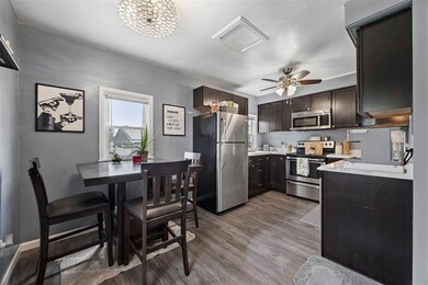 204 Johnson St SW, Shellsburg, IA 52332 - photo 7