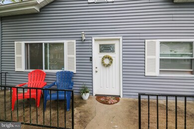 911 Nova Ave, Capitol Heights, MD 20743 - photo 4