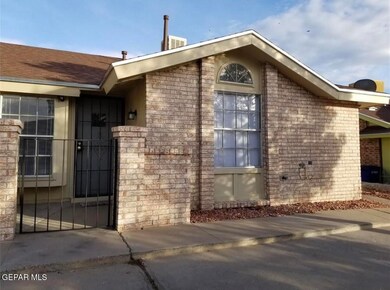 1316 Trudy Elaine Dr unit A, El Paso, TX 79936 - photo 2