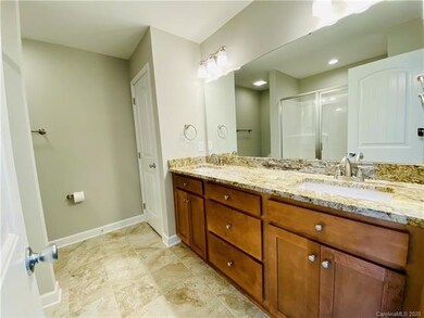 112 Lonehart Ln unit 28, Statesville, NC 28625 - photo 7