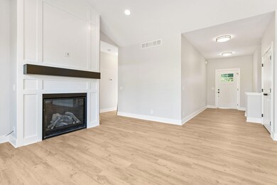 15-web-or-mls-13011 Boulderway Trail, Gr