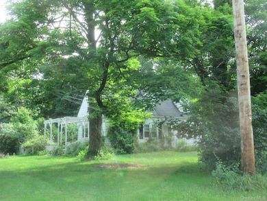 6 Erin Ct, Cornwall, NY 12518 - photo 2