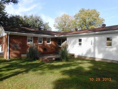 115 S Linda Dr, Shelbyville, TN 37160 - photo 2